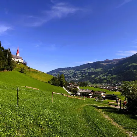 In Near Spieljochbahn Lägenhet Fügen